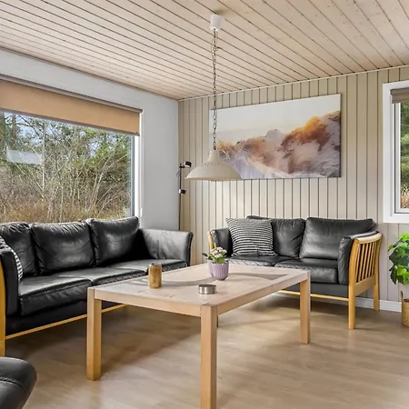 Semesterbostad Halfdan - 1-1km From The Sea By Interhome